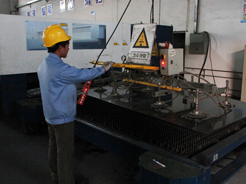 數(shù)控液壓沖鉆孔機(jī)PPD103用于沖孔